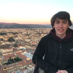 Meet your Posher, Max